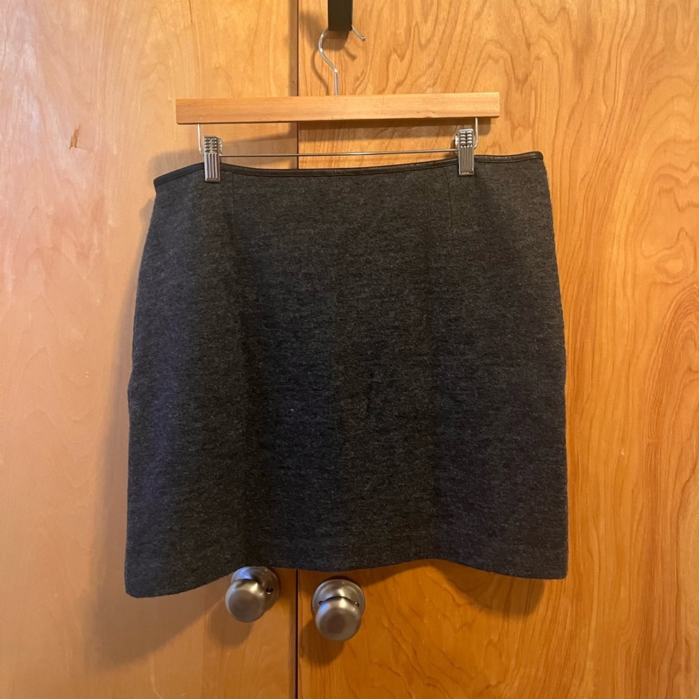 Arket Scandi Classic Grey Mini